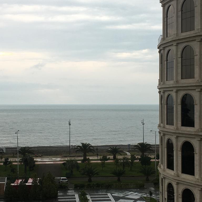 Apartamento Orbi Sea Towers Batumi Exterior foto